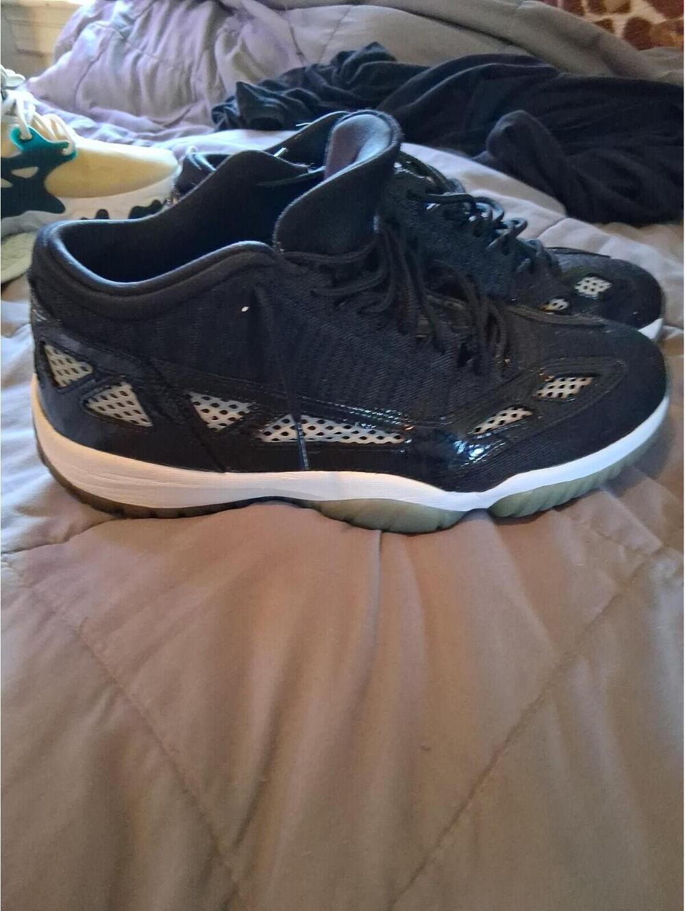 DS Air Jordan 11 Retro IE Low Craft Black White Size 12